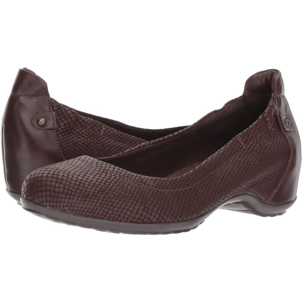 Walking Cradles Women's size 6 Brown Kinley Loafer flats